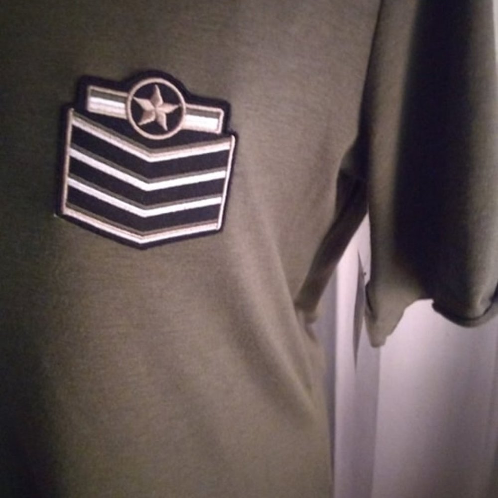 MILITARY STYLE TOP - Picture 3 of 3